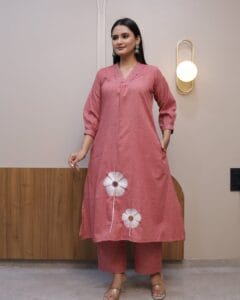 Women Floral Printed Regular Thread Work Kurta with Palazzos